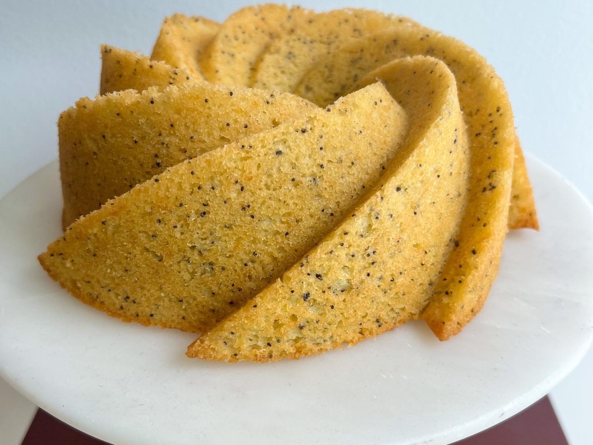 Meyer Lemon Poppy Seed&nbsp;Cake